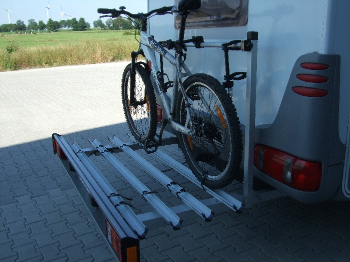 ALUTRANS Premium Wohnmobil Fahrradträger für 4 Fahrräder m. E-Bike spez. für Renault Master Bj. 2003-2010 mit AHK