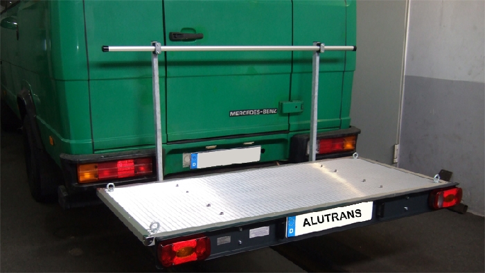 ALUTRANS prestige Plattformträger XL spez. für Mercedes Vario Bj. 1986-1996, m. AHK